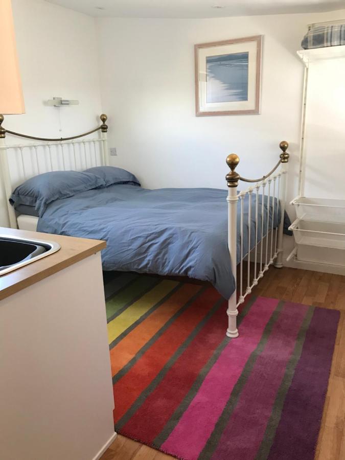 Apartmán Flat Rocks, With Parking, 100M From Beach Perranporth Exteriér fotografie